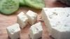 Beneficiile brânzei feta și posibilele daune ale brânzeturilor murate